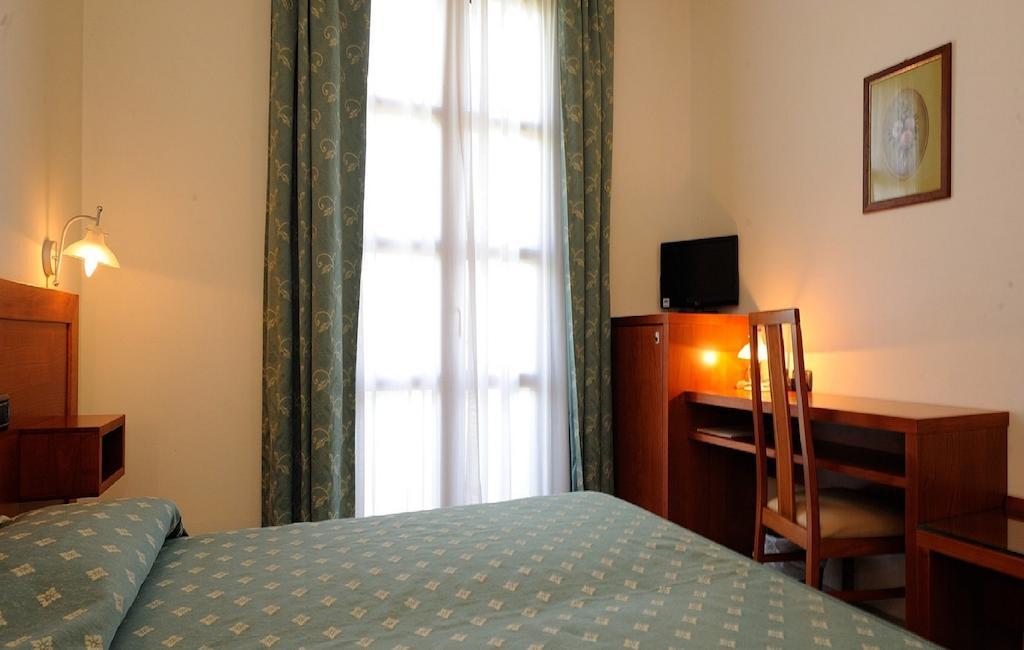 Hotel Fondovalle Città della Pieve Habitación foto